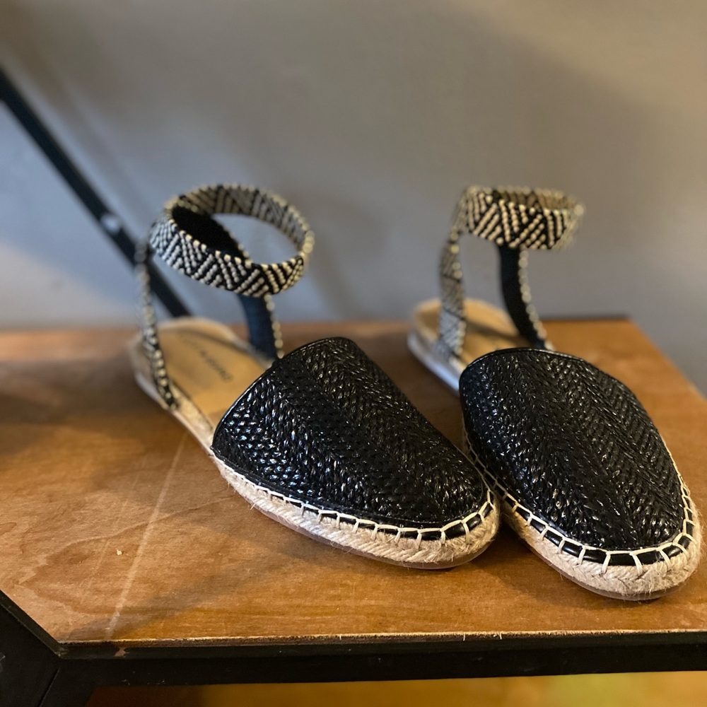 Lucky Brand Sandals